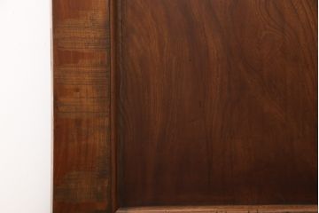 明治大正期の蔵戸をリペア&カスタム!衝立としての使用に合わせて仕上げ。全体を表側の色味に合わせて着色し仕上げ。(建具、玄関戸、引き戸)