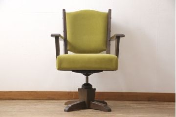 永田良介商店の回転チェアをリペア&カスタム!お好みの生地に張り替え、パイピングの無いデザインに変更。(椅子、1人掛け、アームチェア)