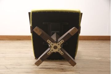 永田良介商店の回転チェアをリペア&カスタム!お好みの生地に張り替え、パイピングの無いデザインに変更。(椅子、1人掛け、アームチェア)