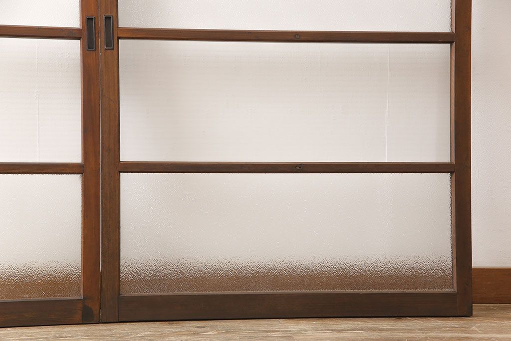 ビンテージのガラス戸2枚をリペア&カスタム!高さを切り詰めリサイズ。(窓、引き戸、建具)