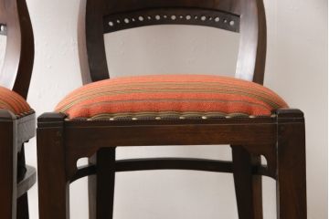 ビンテージチェア2脚をリペア&カスタム!座面をお好みの生地に張り替え。(ダイニングチェア、椅子)