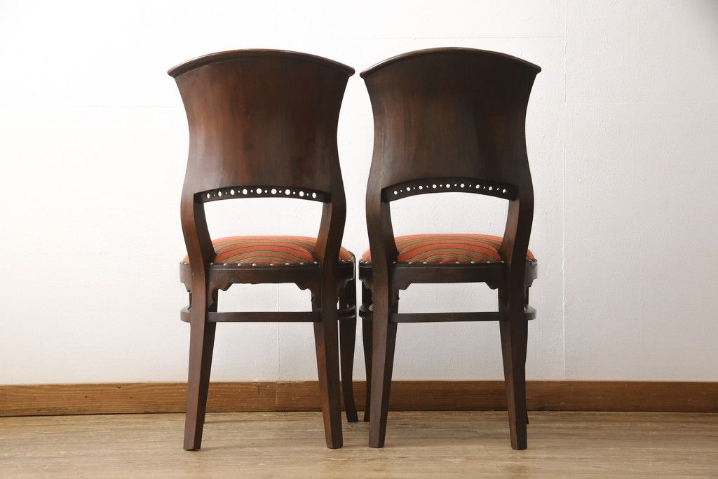 ビンテージチェア2脚をリペア&カスタム!座面をお好みの生地に張り替え。(ダイニングチェア、椅子)