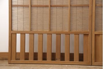 御簾戸4枚をリペア&カスタム!指定箇所に引手をとりつけ。現状の雰囲気をそのままにクリアワックス仕上げ。(簾戸、簀戸、葭戸、夏障子、すど、葦戸)