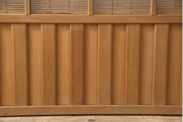 御簾戸4枚をリペア&カスタム!指定箇所に引手をとりつけ。現状の雰囲気をそのままにクリアワックス仕上げ。(簾戸、簀戸、葭戸、夏障子、すど、葦戸)
