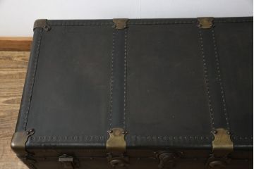昭和初期の船トランクの見た目を変えずに綺麗にリペア!破損個所は取り外し、可動部を調整。(ローテーブル、センターテーブル、収納、ディスプレイ)