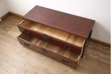米沢箪笥の見た目を変えずに綺麗にリペア!内部に切り欠き加工をし、天板を補強。(和たんす、ローチェスト、収納箪笥、時代箪笥、引き出し)