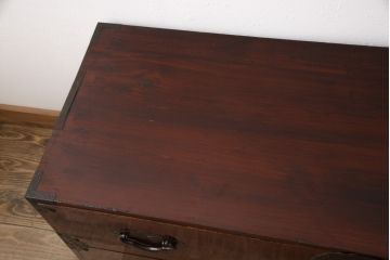 米沢箪笥の見た目を変えずに綺麗にリペア!内部に切り欠き加工をし、天板を補強。(和たんす、ローチェスト、収納箪笥、時代箪笥、引き出し)
