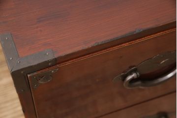 米沢箪笥の見た目を変えずに綺麗にリペア!内部に切り欠き加工をし、天板を補強。(和たんす、ローチェスト、収納箪笥、時代箪笥、引き出し)