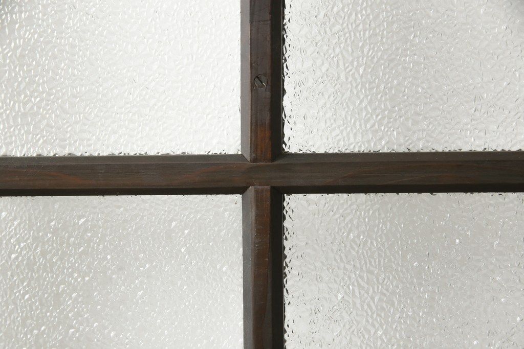 アンティークの建具をリペア&カスタム!高さと幅をリサイズし、モダンなデザインに変更。引手の取り付け。濃い茶色で着色仕上げ。(ガラス戸、引き戸)