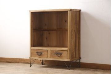 昭和中期の鉄脚付き収納棚の見た目を変えずに綺麗にリペア!クリアワックス塗装で仕上げ。(戸棚、飾り棚、オープン棚)