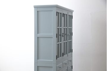 北海道民芸家具の食器棚をリペア&カスタム!高品質リペアを施し、くすんだ水色でペイント仕上げ。(カップボード、キャビネット、サイドボード、サイドキャビネット)