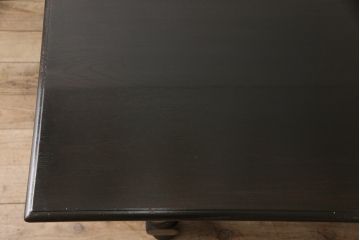 大正時代のダイニングテーブルをリペア&カスタム!幕板下に取り付けられていた桟は取り外し、色味は脚に合わせて着色して仕上げ。(作業台、食卓)