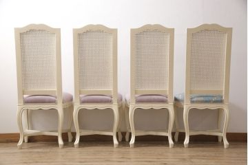 エレガントなラタンバックチェア4脚セットをリペア&カスタム!3脚は指定の生地に張り替え、本体は擦れや色あせ箇所のみ補修ペイントし仕上げ。(ダイニングチェア、椅子)