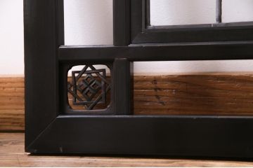 明治大正期の大正ロマンな欄間をリペア&カスタム!オリジナルのステンドグラスをはめ込み、濃い茶色で着色仕上げ。(明り取り、明かり取り、ディスプレイ)
