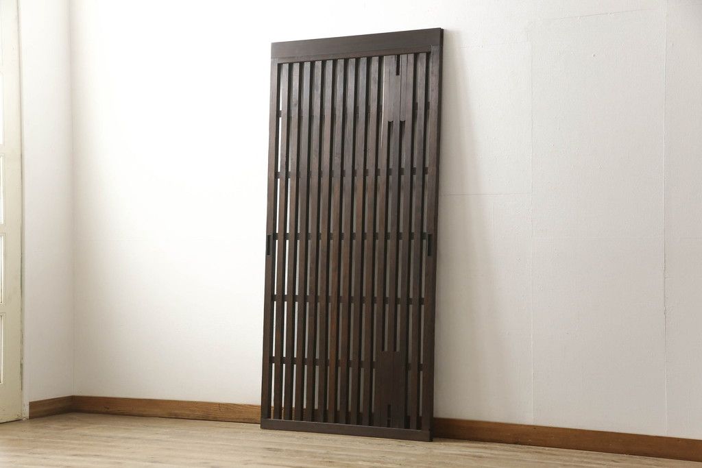 格子戸をリペア&カスタム!高さをリサイズし、吊り金具を取り付け加工。(引き戸、建具)