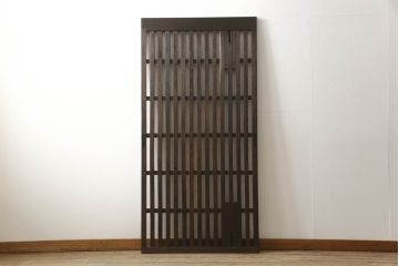 格子戸をリペア&カスタム!高さをリサイズし、吊り金具を取り付け加工。(引き戸、建具)