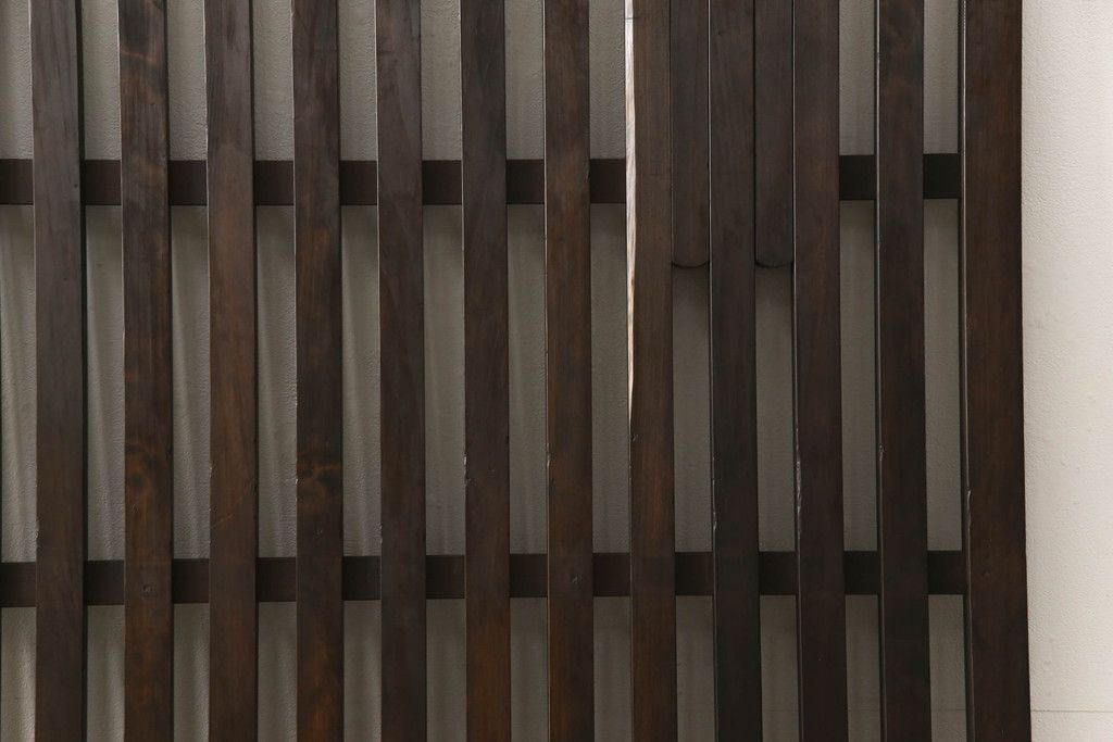 格子戸をリペア&カスタム!高さをリサイズし、吊り金具を取り付け加工。(引き戸、建具)