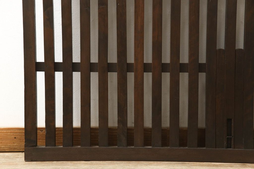 格子戸をリペア&カスタム!高さをリサイズし、吊り金具を取り付け加工。(引き戸、建具)