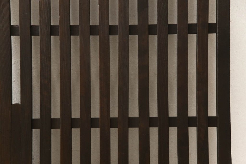 格子戸をリペア&カスタム!高さをリサイズし、吊り金具を取り付け加工。(引き戸、建具)