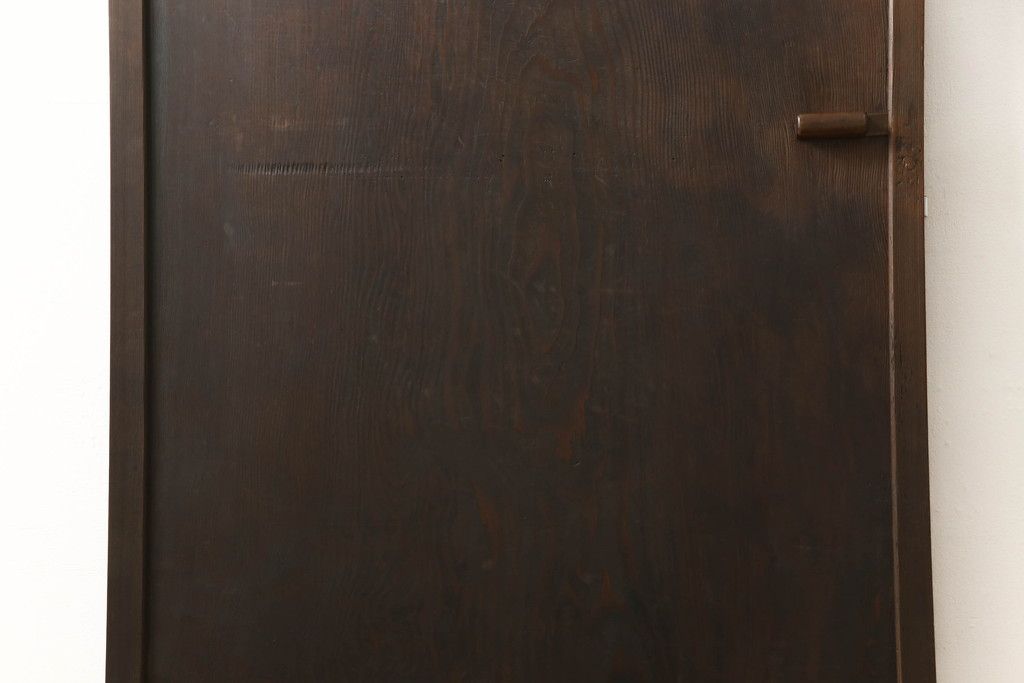 木製扉をリペア&カスタム!ローラー締まりを取り付け加工。(ドア、建具)