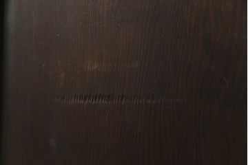 木製扉をリペア&カスタム!ローラー締まりを取り付け加工。(ドア、建具)