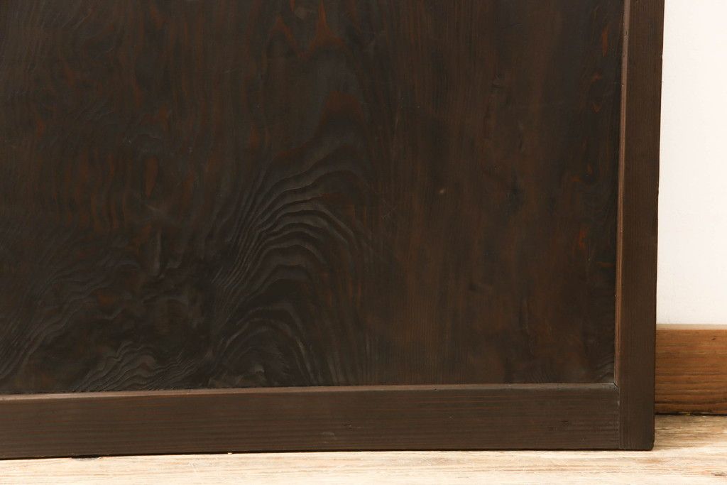 木製扉をリペア&カスタム!ローラー締まりを取り付け加工。(ドア、建具)