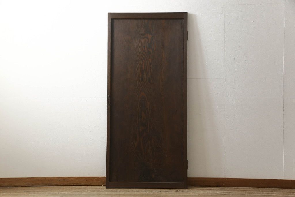 木製扉をリペア&カスタム!ローラー締まりを取り付け加工。(ドア、建具)