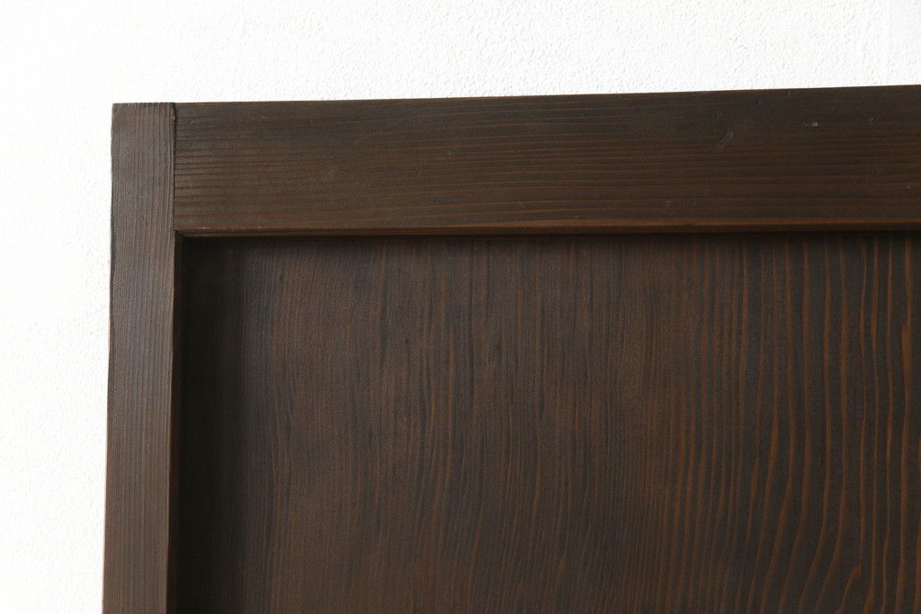 木製扉をリペア&カスタム!ローラー締まりを取り付け加工。(ドア、建具)