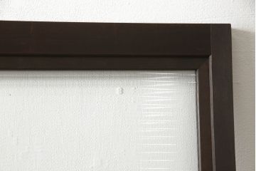 木製ドアをリペア&カスタム!高さと幅をリサイズ。ローラー締まりの取り付け、蝶番の交換。濃い茶色で着色仕上げ。(扉、建具)