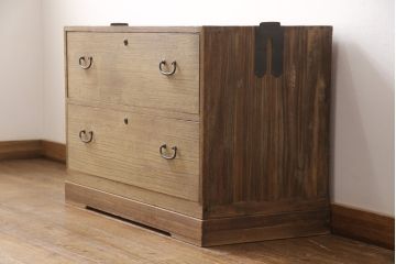 昭和中期の箪笥の見た目を変えずに綺麗にリペア!蜜?ワックス仕上げ。(ローボード、テレビ台、チェスト、引き出し、桐箪笥、桐たんす)