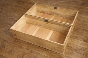 昭和中期の箪笥の見た目を変えずに綺麗にリペア!蜜?ワックス仕上げ。(ローボード、テレビ台、チェスト、引き出し、桐箪笥、桐たんす)