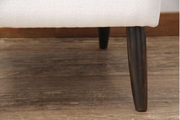 1人掛けソファをリペア&カスタム!ご指定の生地に張り替え、くるみボタンやパイピングも再現。(アームソファ)