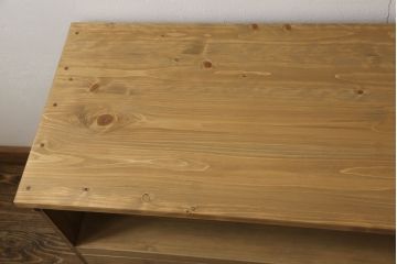 桐箪笥をリペア&カスタム!上段引き出しを外し、オープン棚仕様に。天板と鉄脚を取り付け、背面に配線用の穴あけ加工。ワックスにて仕上げ。(和タンス、ローチェスト、テレビ台、テレビボード、ローボード、リビングボード)