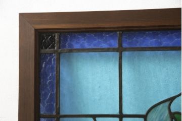 アンティークステンドグラス2枚をリペア&カスタム!それぞれに木枠を新規製作。落ち着いた茶系で着色仕上げ。(明り取り、窓)