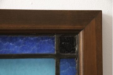 アンティークステンドグラス2枚をリペア&カスタム!それぞれに木枠を新規製作。落ち着いた茶系で着色仕上げ。(明り取り、窓)