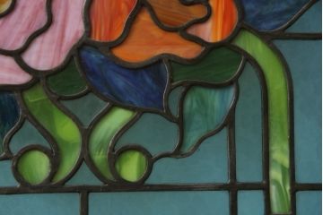 アンティークステンドグラス2枚をリペア&カスタム!それぞれに木枠を新規製作。落ち着いた茶系で着色仕上げ。(明り取り、窓)