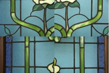 アンティークステンドグラス2枚をリペア&カスタム!それぞれに木枠を新規製作。落ち着いた茶系で着色仕上げ。(明り取り、窓)