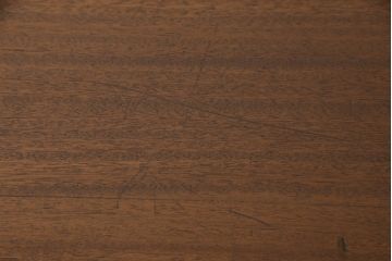 和製アンティークの棚付き作業台をリペア&カスタム!天板下の棚を取り外し。色の濃い部分に合わせて全体を着色し仕上げ。(ダイニングテーブル)