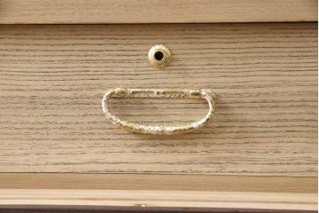 加茂総桐箪笥をリペア&カスタム!ご希望の色味に着色仕上げ。(総桐たんす、桐タンス、着物箪笥、和タンス)