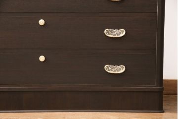 加茂総桐箪笥をリペア&カスタム!ご希望の色味に着色仕上げ。(総桐たんす、桐タンス、着物箪笥、和タンス)