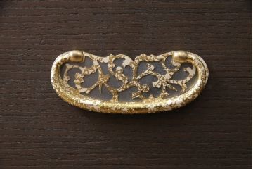 加茂総桐箪笥をリペア&カスタム!ご希望の色味に着色仕上げ。(総桐たんす、桐タンス、着物箪笥、和タンス)