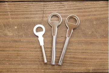 加茂総桐箪笥をリペア&カスタム!ご希望の色味に着色仕上げ。(総桐たんす、桐タンス、着物箪笥、和タンス)