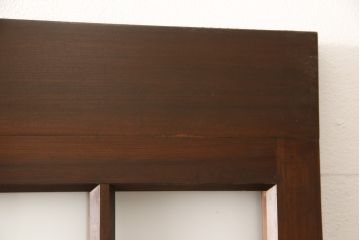 ガラス戸2枚セットをリペア&カスタム!リサイズし、引手金具と戸車を取り付け。本体は現状に近い色味に着色仕上げ。(引き戸、建具)