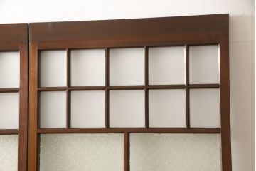 ガラス戸2枚セットをリペア&カスタム!リサイズし、引手金具と戸車を取り付け。本体は現状に近い色味に着色仕上げ。(引き戸、建具)