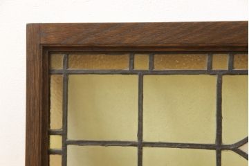 ステンドグラス明かり取りの見た目を変えずに綺麗にリペア!枠の欠損した部分を新規製作し、現状に合わせて着色。(欄間、建具、明り取り)