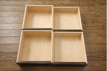 松本民芸家具のテレビ台をリペア&カスタム!本体の色味に馴染むよう着色した木脚を取り付け。(ローボード、テレビボード、サイドボード、戸棚)