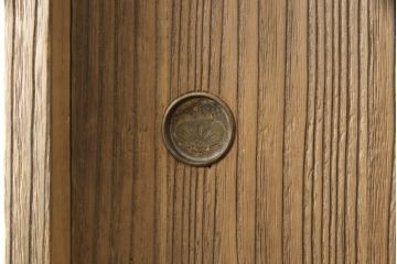 3段重ね箪笥をリペア&カスタム!木部の表情を損なうことなく全体にワックス塗装。(衣装箪笥、引き出し、桐箪笥、桐たんす、和タンス)