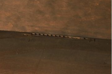 箪笥ローボードをリペア&カスタム!内部棚、左右の仕切りを外しあらたに棚板1枚製作。本体は現状をベースに着色。(戸棚、収納棚)