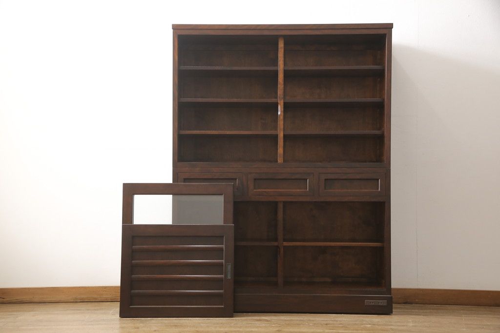 食器棚をリペア&カスタム!キャスター、コンセントを取り付け。(戸棚、収納棚、キャビネット)