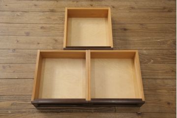 食器棚をリペア&カスタム!キャスター、コンセントを取り付け。(戸棚、収納棚、キャビネット)